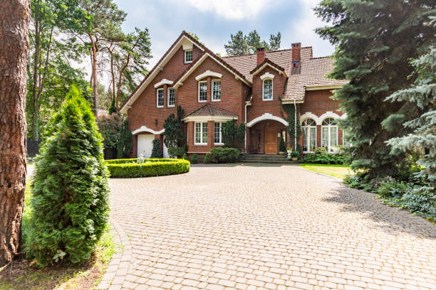 Best Driveway Pavers Installation  in Bay City, TX